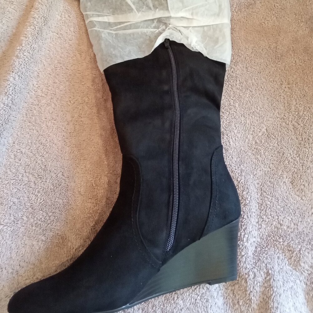New Directions Brand Black Suede Wedge Heel Boots